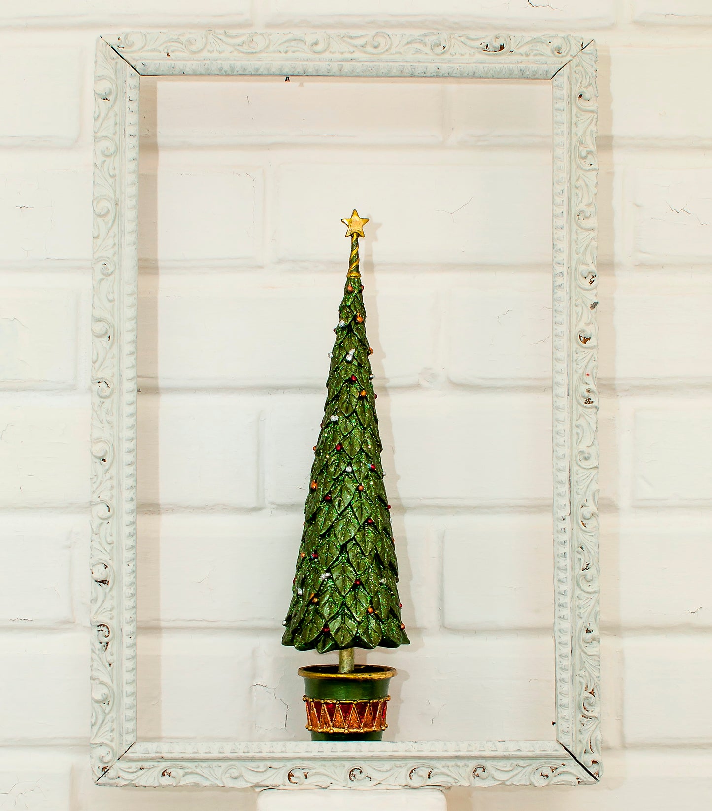 17" Neo Holly Topiary Tree (Olive Dream)