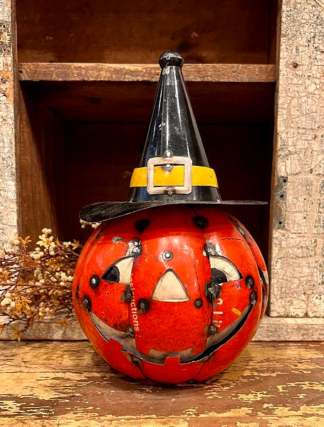 Pumpkin with Witch Hat
