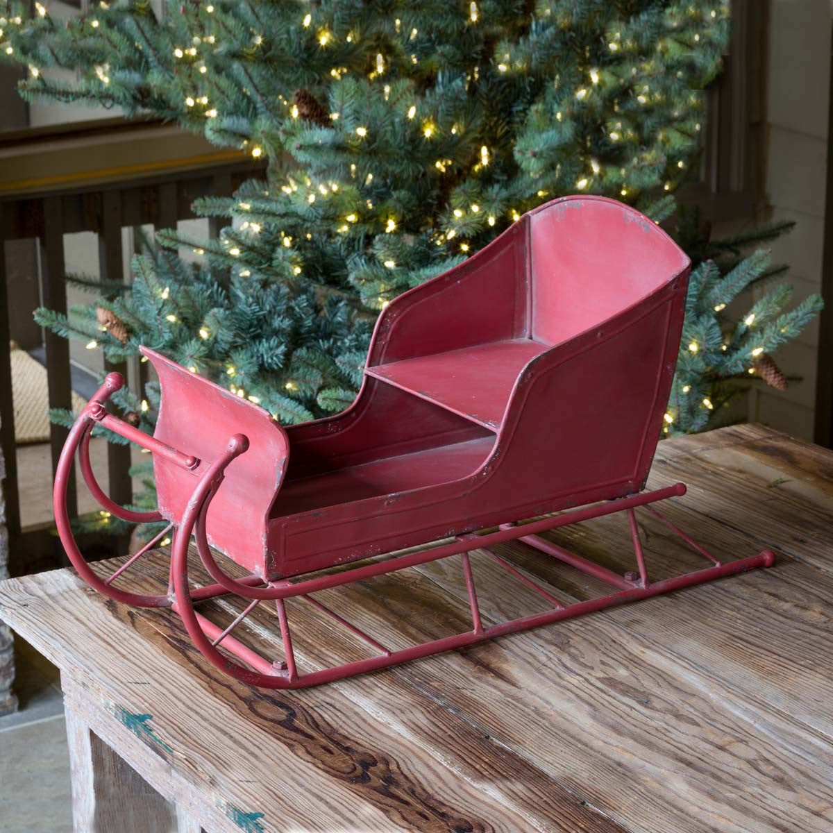 Red Metal European Sleigh