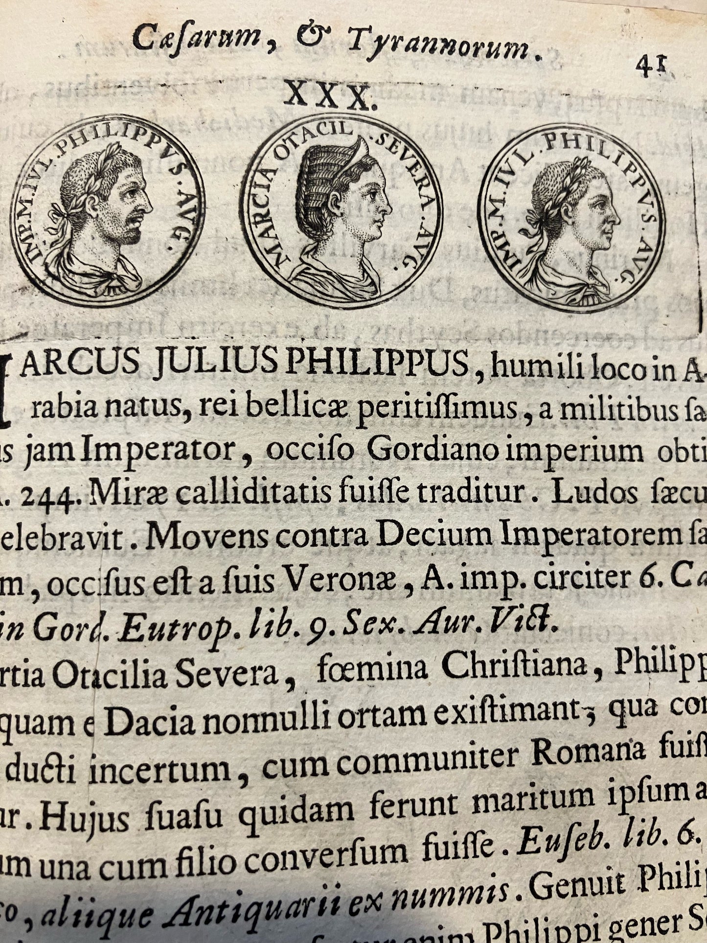 Series Augustorum, Augustarum, Caesarum, et tyrannorum omnium, Tam in Oriente, quam in Occidente, A C. J. Caesare ad Carolum VI. Cum Eorundem Imaginibus Ex Optimorum Numismatum fide ad vivum expressis. Editio tertia. Ab eodem castigata, &amp; aucta.